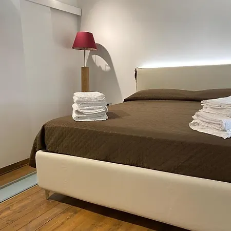 Giglio Nyaraló Modica